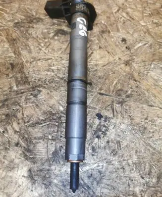 Fuel injector