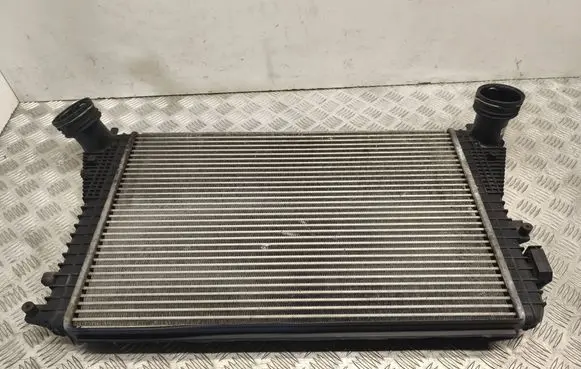 Volkswagen Golf V Intercooler radiator 1K0145803 1K0121803
