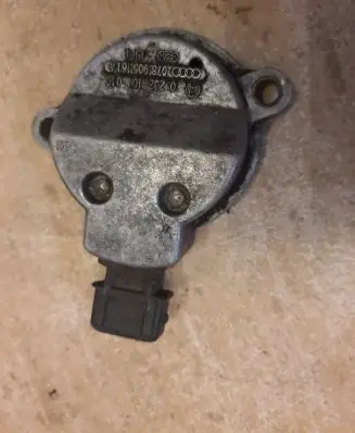 Audi A6 S6 C5 4B Crankshaft position sensor 0232101010 078905116A