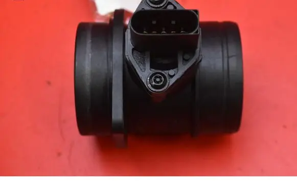 Volkswagen New Beetle Mass air flow meter 06A906461A