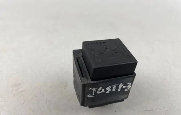 Subaru Justy Other relay 90069864