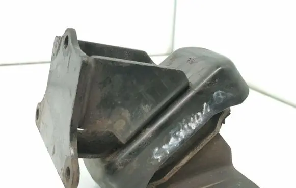 Hyundai H-1, Starex, Satellite Engine mount bracket 218124H050