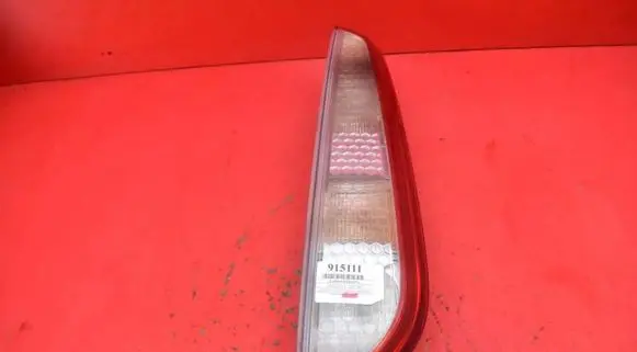 Ford Focus C-MAX Rear/tail lights 8M51-13404-C