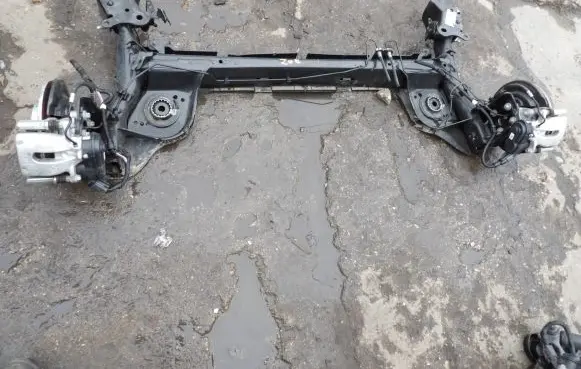 Renault Zoe Rear axle beam 