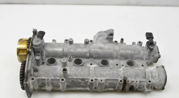 Volkswagen Golf VI Rocker cam cover 03C103475BC