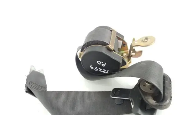Renault Megane II Front seatbelt