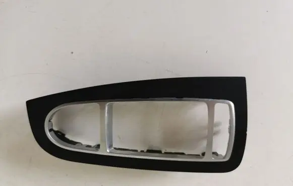 Mercedes-Benz C W205 Front door window switch trim A2057200648