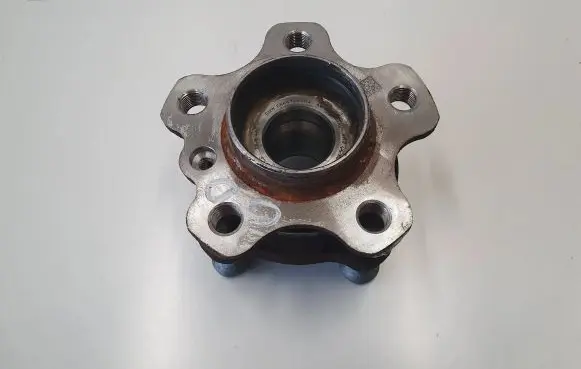 BMW 3 G20 G21 Rear wheel ball bearing 6869788