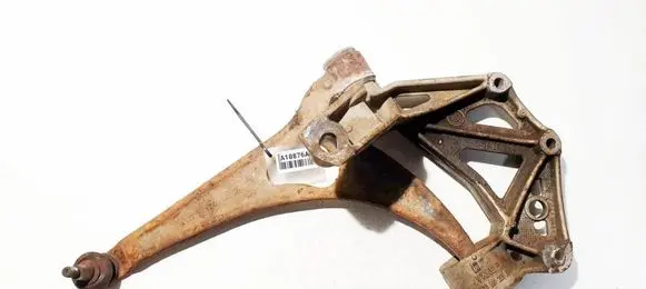 Front lower control arm/wishbone