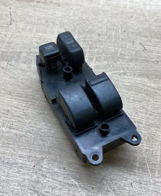 Toyota Corolla E120 E130 Electric window control switch
