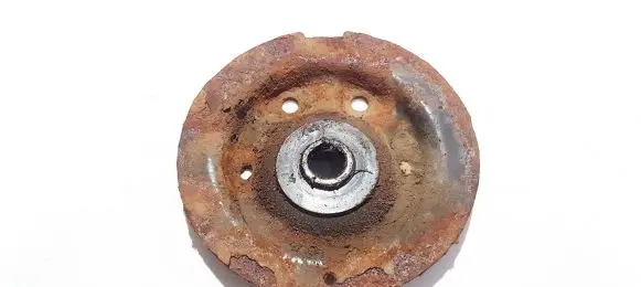 Toyota Corolla Verso AR10 Coil spring mount 
