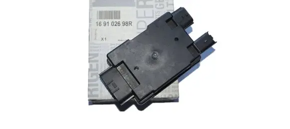 Renault Trafic III (X82) Fuel injection pump control unit/module 169102698R 0261S16707