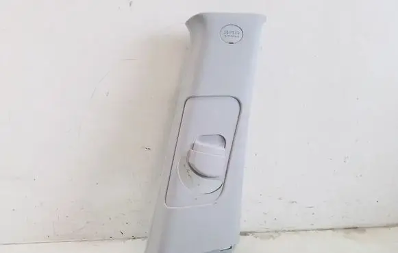 (B) pillar trim (top)