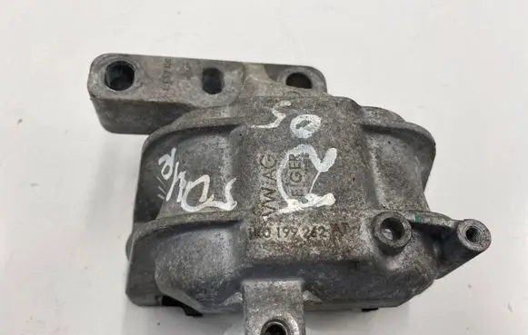 Volkswagen Touran I Engine mount bracket 1K0199262