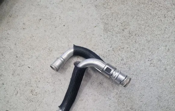 Chevrolet Corvette C8 Brake vacuum hose/pipe 