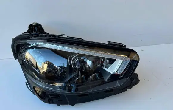 Mercedes-Benz E W213 Headlight/headlamp 2139060210