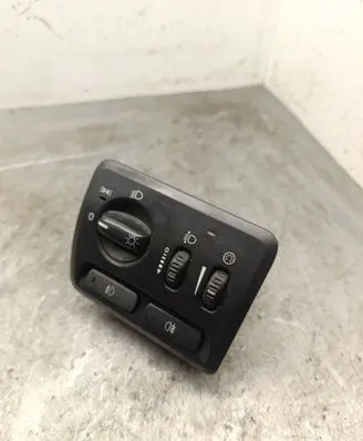 Volvo V70 Light switch