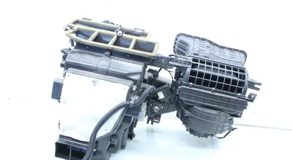 KIA Sportage Interior heater climate box assembly 97200F1320