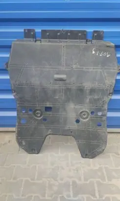 Peugeot 308 Engine splash shield/under tray 9806821580