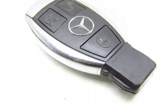 Mercedes-Benz CLS C219 Ignition key/card 
