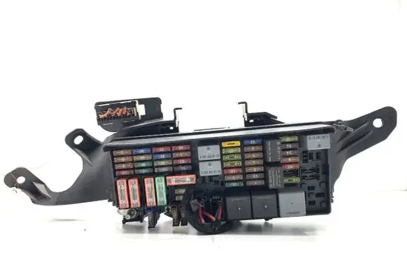 Mercedes-Benz GL X164 Fuse box set A1643402372