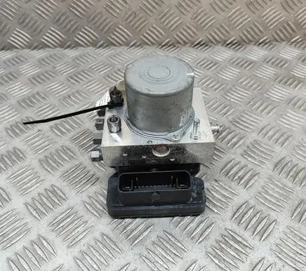 Tesla Model Y ABS Pump 104474500B