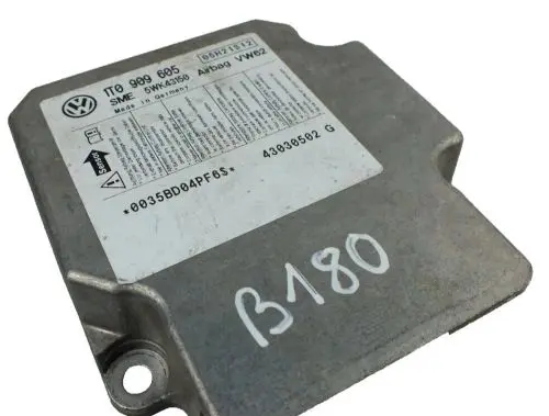 Volkswagen PASSAT B7 Airbag control unit/module 1T0909605 05H21S12 5WK43150
