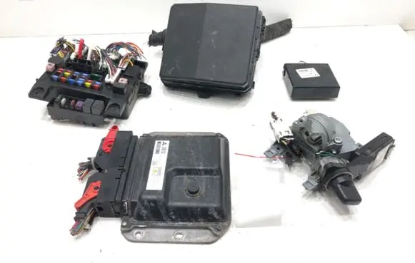 Mitsubishi Outlander Engine control unit/module ECU 1860B810