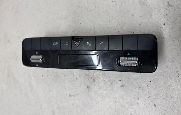 Mercedes-Benz Sprinter W907 W910 Climate control unit A9079054806 SW182401