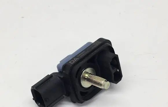 Toyota RAV 4 (XA50) Airbag deployment crash/impact sensor 8983A33010