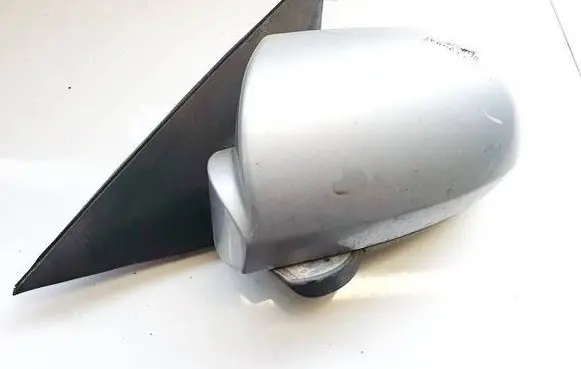 Hyundai Sonata Front door electric wing mirror E4012273