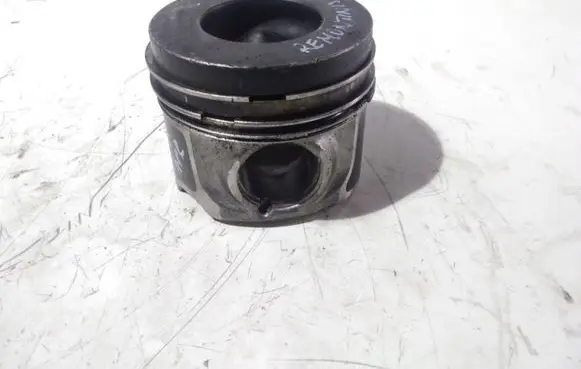 Audi A6 S6 C6 4F Piston M9641