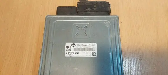 Volkswagen Caddy Engine control unit/module ECU 03L906023PA 5WP42935AA PCR2.1