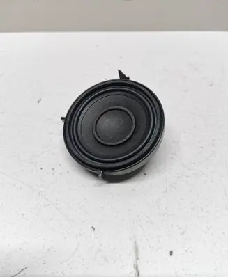 BMW 2 Active Tourer U06 Panel speaker 8151127 188200 9151127