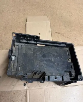 Opel Meriva B Battery box tray 
