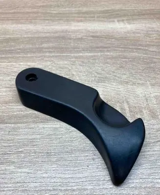 BMW 5 E39 Engine bonnet (hood) release handle 8226621