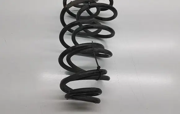 Toyota Yaris Rear coil spring 482310D751