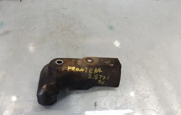 Opel Frontera A Heat shield in engine bay 