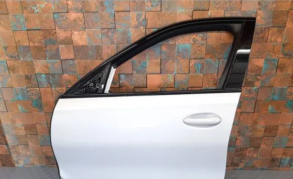 BMW X6 G06 Front door 