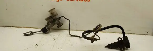 Subaru Legacy Clutch master cylinder