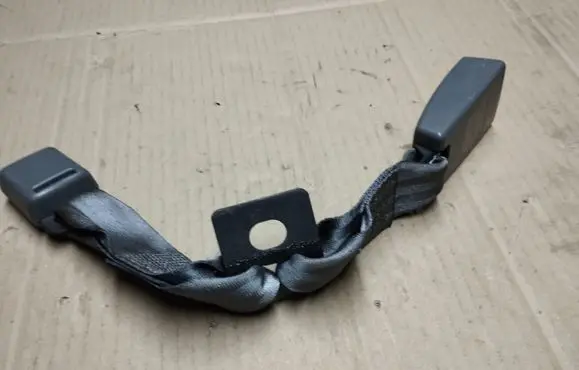 Dodge Caliber Rear seatbelt buckle 6081670D5B