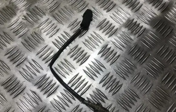 Peugeot 307 Exhaust gas temperature sensor 9651618180 1001-0520