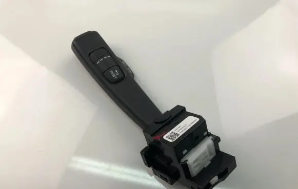 Volvo V60 Indicator stalk 31394001