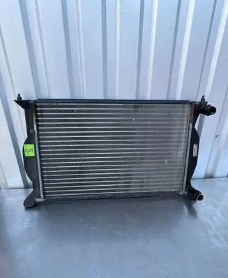 Audi A4 S4 B6 8E 8H Coolant radiator 8E0121251 848978U
