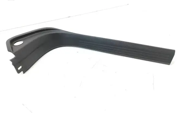 Volvo V40 Front sill trim cover 31267987