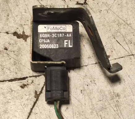 Ford S-MAX Airbag deployment crash/impact sensor 6G9N3C187AA 20060823 CF9JA