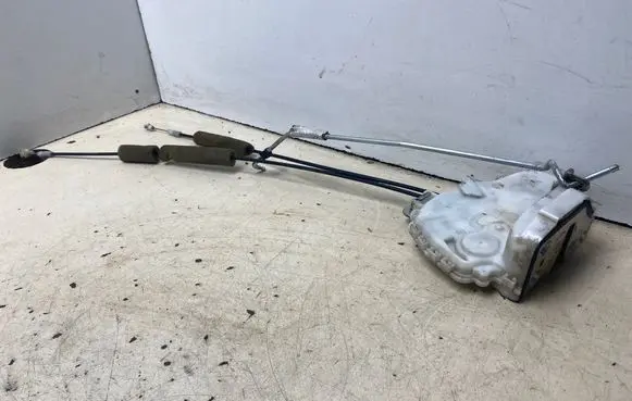 Honda Civic Rear door lock 