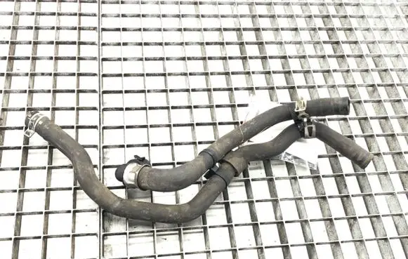 Engine coolant pipe/hose