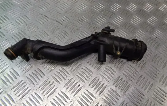 Ford Focus Oil fill pipe 9654733980