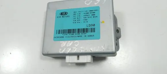 KIA Ceed BSM Control unit 95300A2900 49D8J11000 EKOH1310338